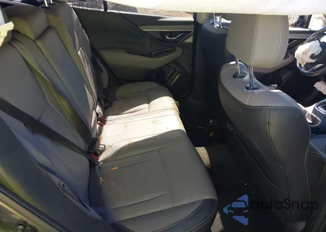 2021 Subaru Outback Limited z USA, uszkodzony, nr VIN 4S4BTANC4M3127620